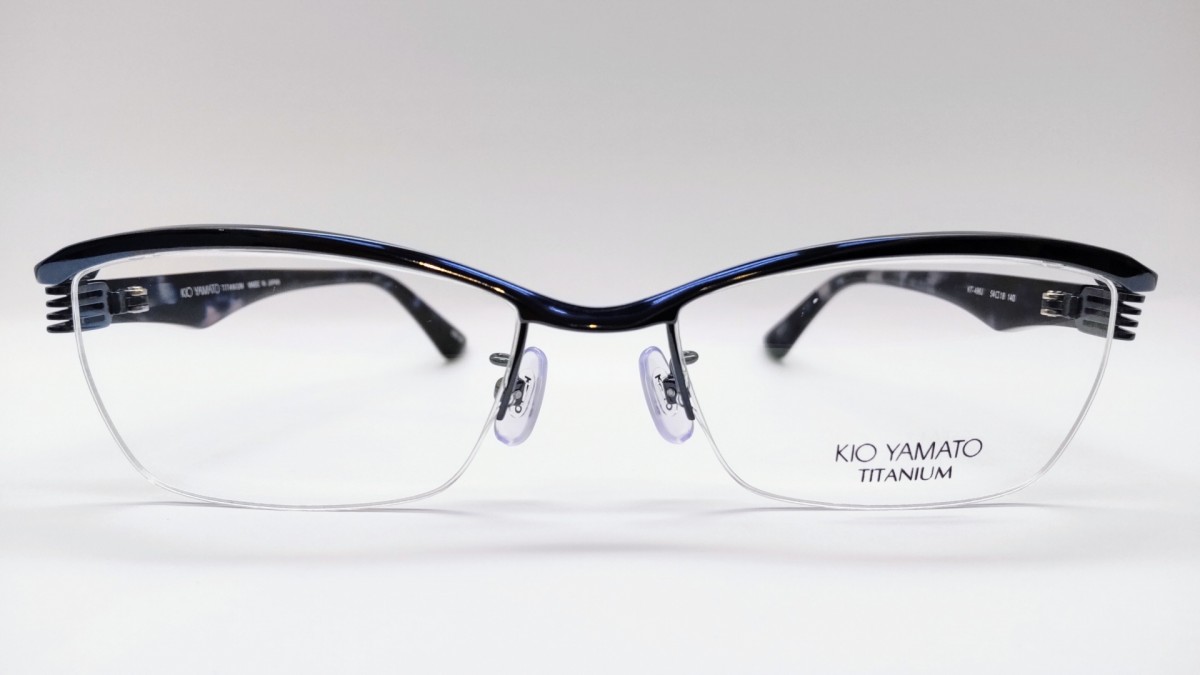 キオ ヤマト|松山で遠近両用メガネのことならオプチカルアイズ